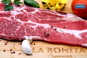 Chuleta de Res/Bone in Beef Chuck Steak