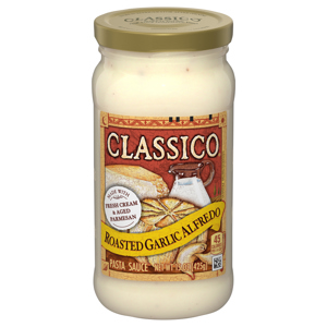 CLASSICO PASTA SAUCE, ROASTED GARLIC ALFREDO, 15 OZ (425 G)