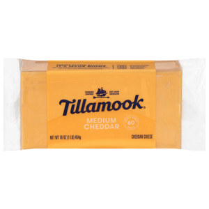 Tillamook Cheese, Medium Cheddar, 16 oz (1 lb) 454 g