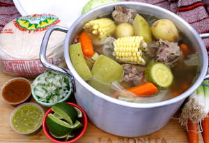 Olla De Caldo De Res Para 8 Personas