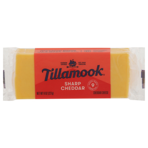 TILLAMOOK CHEESE, SHARP CHEDDAR, 8 OZ (227 G)