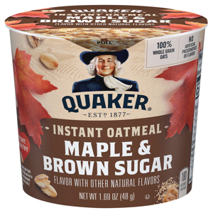 Quaker Maple & Brown Sugar Instant Oatmeal, 1.69 oz (48 g)