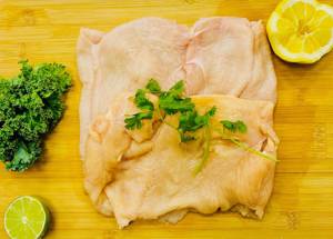 Milanesa De Pollo / Thin Cut Chicken Breast