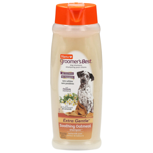 Hartz Extra Gentle Soothing Oatmeal Buttermilk Scent Dog Shampoo, 18 fl oz (532 ml)
