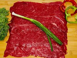 Bistec De Res / Top Round Steak