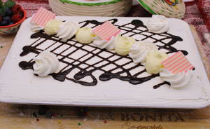 Pastel Charola Tres Leches