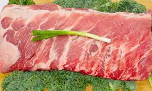 Costilla De Puerco Entera / Whole Pork Spare Ribs